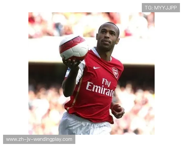 英超球队亨利简介：亨利在英超的辉煌职业生涯与贡献